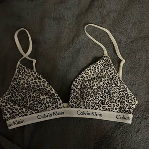women’s calvin klein bra